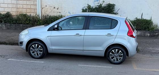 FIAT PALIO 1.0 MPI ATTRACTIVE 8V FLEX 4P MANUAL